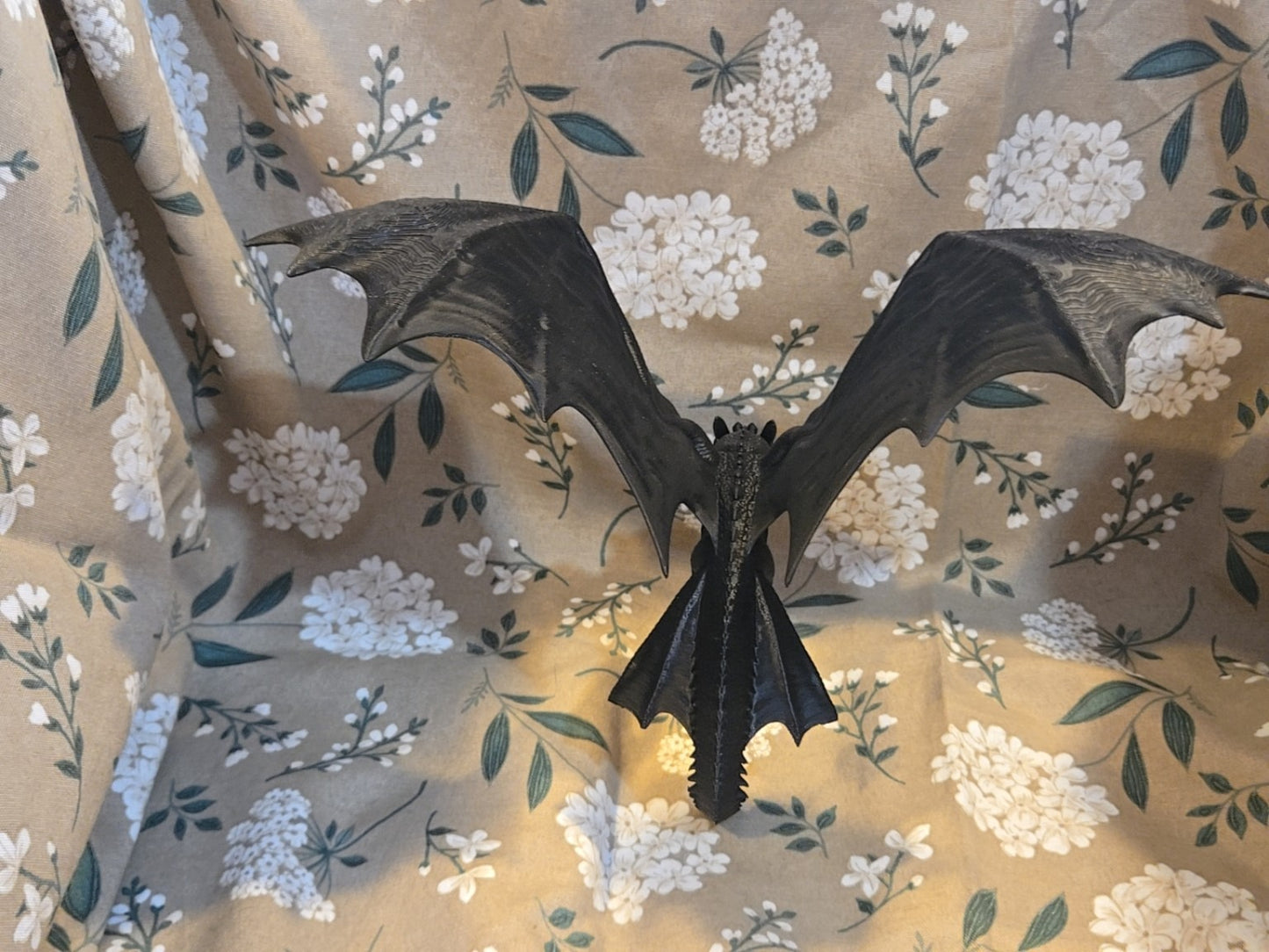 Legendary Night Fury – Toothless Collectible Figure