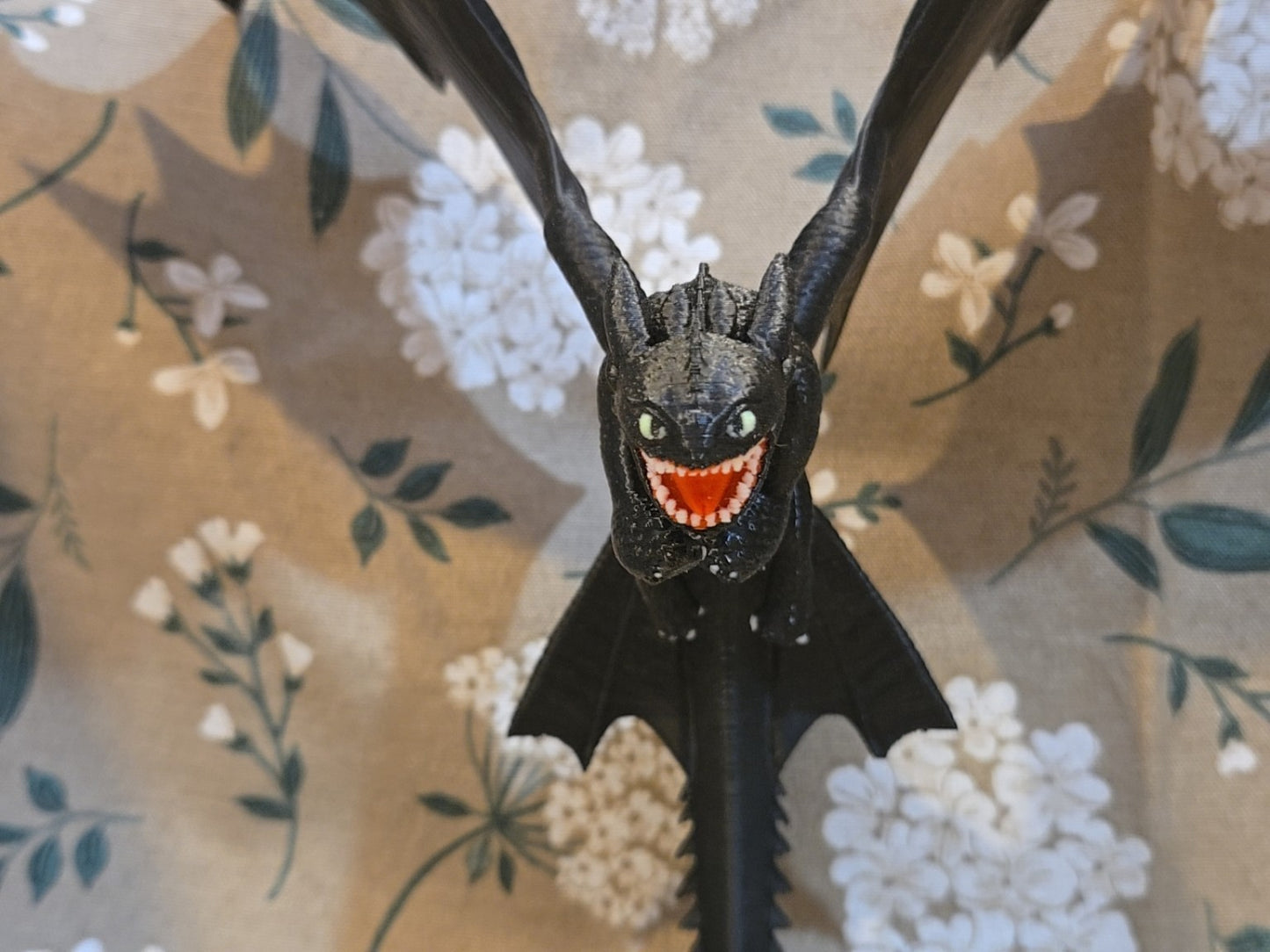 Legendary Night Fury – Toothless Collectible Figure