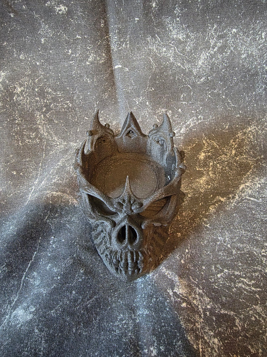 The Hollow King - Skull Candle Holder